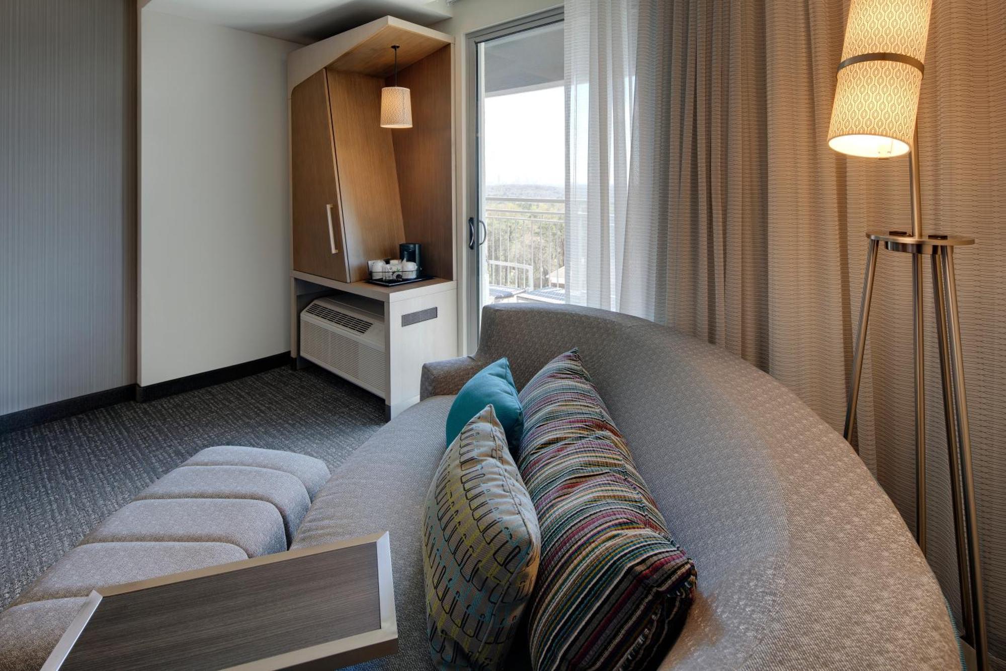 Courtyard By Marriott Atlanta Vinings/Galleria Smyrna Exterior photo