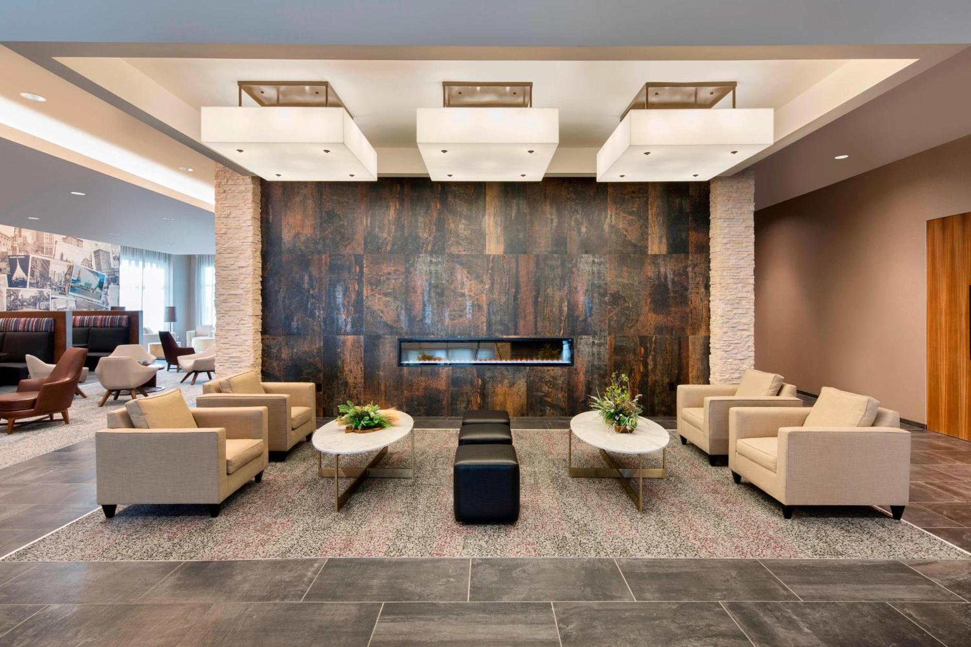 Courtyard By Marriott Atlanta Vinings/Galleria Smyrna Exterior photo