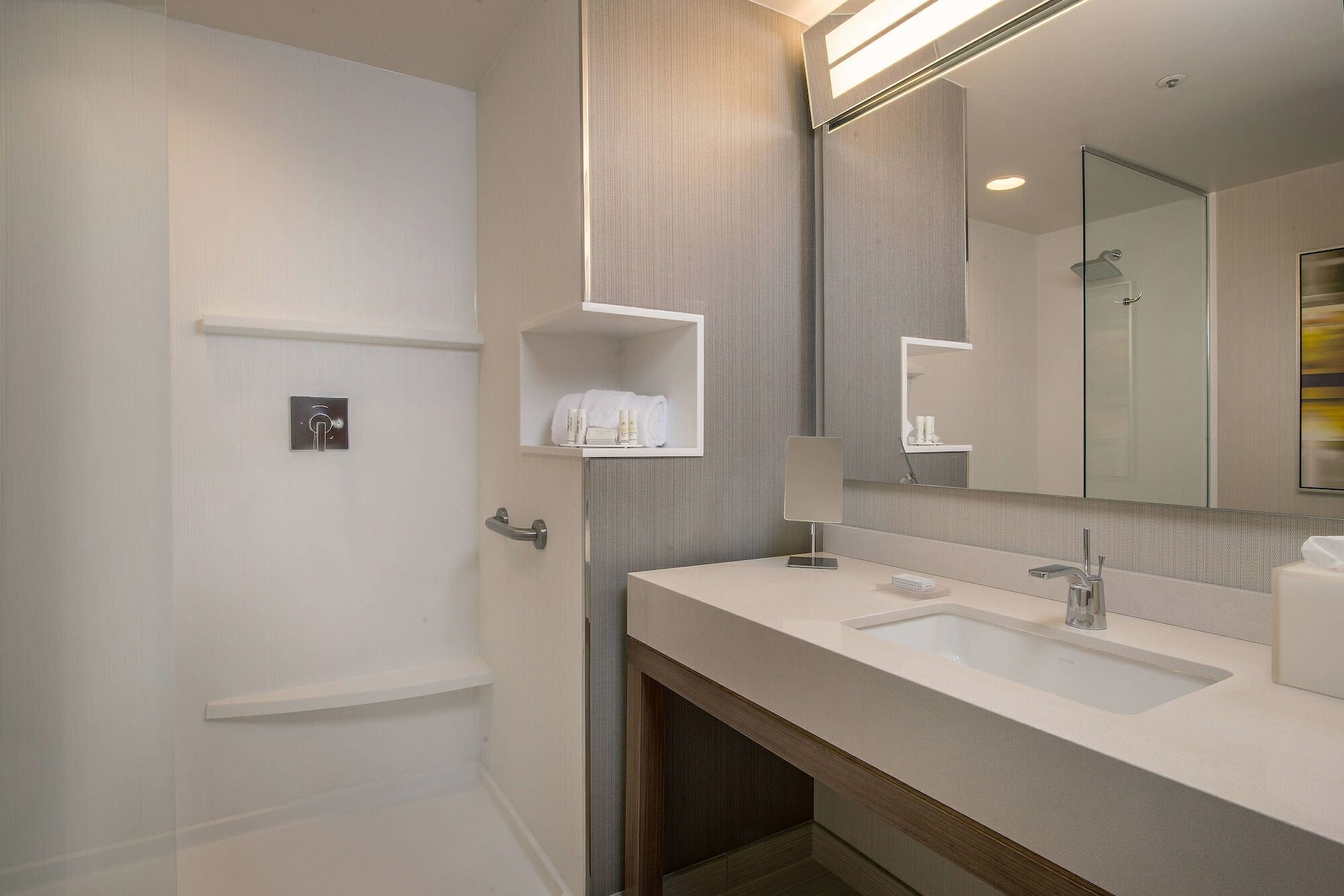 Courtyard By Marriott Atlanta Vinings/Galleria Smyrna Exterior photo